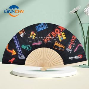 Abanico de madera Abanicos de 23cm con logotipo personalizado - Product Image 3