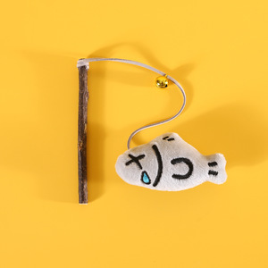 Juguete de gato de hierba gatera con campana de cobre respetuoso con el medio ambiente, juguete de pesca para mascotas con estilo de dibujos animados y Polygonum, juguete para masticar dentición de gato - Product Image 3
