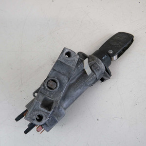 Interruttore di accensione con chiave 4B0905851C Audi A4 Mk1 94-00 (55186) - Product Image 1