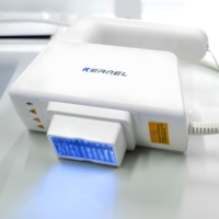 Appareil de luminothérapie excimer portable Kernel 308 nm pour le traitement du psoriasis, du vitiligo et de l'eczéma cutané CN-308E