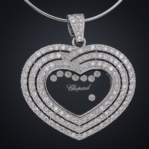 Colgante de Diamante Cultivado en Laboratorio Eternal Heart Moving CVD de 4.50-5.00ct con Certificado IGI en Plata de Ley 925 - Product Image 1