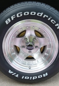 ยางรถยนต์ Best Buy P255/70R15 108S PCR RADIAL T/A สำหรับรถยนต์ทุกฤดู ยางสมรรถนะสูงสำหรับการเดินทาง P255/70R15 108S - Product Image 3