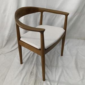 Chaise de restaurant en bois bon marché en gros DISHI, chaise de salle à manger en bois massif de noyer, <span class=keywords><strong>fauteuil</strong></span> Hans Wegner Kennedy - Product Image 6