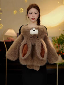 Abrigo de Conejo Corto y Grueso de Invierno, Nuevo, Dulce, Peludo, Teñido, con Dientes de Conejo Lindos - Product Image 6