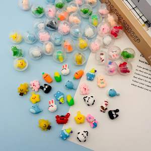 Ucuz promosyon hediye 28mm kapsül oyuncak heykelcik bebek çocuk çocuk karikatür plastik Mini küçük şekil oyuncak - Product Image 4