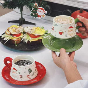 Juego de Tazas Termostáticas de Cerámica con Diseño Navideño de Dibujos Animados, 230 ml, Resistentes al Calor, Taza de Café de Recuerdo, Lindo Regalo Navideño - Product Image 3