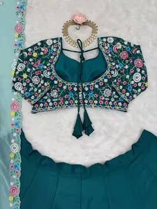 Lehenga choli ผ้าไหม Chinon แบบดั้งเดิมของอินเดียที่มีการเย็บปักถักร้อยที่สวยงามและจับคู่ dupatta ที่สมบูรณ์แบบสำหรับปาร์ตี้ฤดูร้อน - Product Image 4