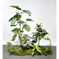 Petit paysage de mousse artificielle dans un pot en céramique Mini plantes vertes artificielles pour la décoration de bureau à domicile Terrarium artificiel Monstera