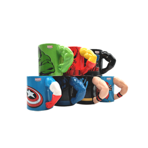 Venta al por mayor Muscle Man 3D Cartoon <span class=keywords><strong>Anime</strong></span> Captain Taza de café de cerámica con nuevo diseño de mango muscular Super Hero Tazas de té de cerámica - Product Image 1
