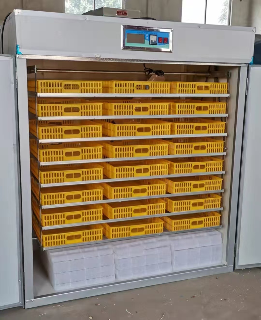 2112 egg incubator