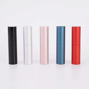 Botella de perfume de vidrio de tamaño viaje de 8ml/10ml, logotipo personalizado, botella de aluminio con atomizador, botella de perfume giratoria - Product Image 1