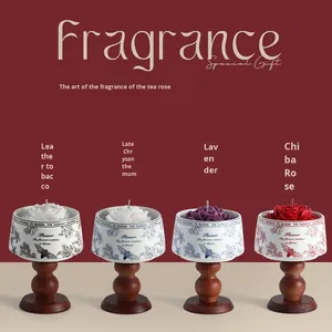 Boîte cadeau de <span class=keywords><strong>bougie</strong></span> en cire de soja faite à <span class=keywords><strong>la</strong></span> main - Cadeau d'anniversaire parfait pour les filles, souvenir de Noël haut de gamme, festival de Diwali, <span class=keywords><strong>LED</strong></span> - Product Image 3