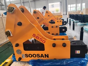 Marteau brise-roche hydraulique latéral SOOSAN SB50 pour excavatrice et chargeuse-pelleteuse de 9 à 16 tonnes, pour la rupture de roches - Product Image 2