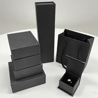 Boîte cadeau magnétique personnalisée avec logo - Carton rigide de luxe, emballage exquis pour ensembles de bijoux et ornements précieux