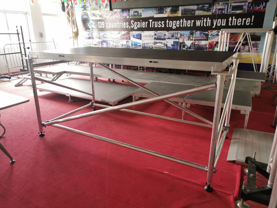 Aluminium Concert Wedding Bridge-shaped Stage Portable Event Stage ...