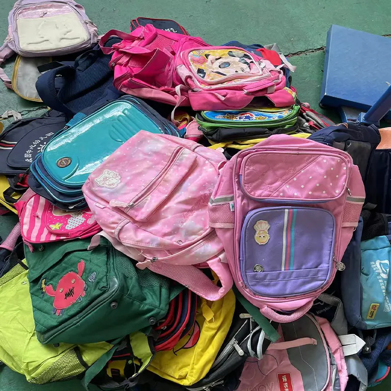Оптовая продажа подержанных сумок кожаные Подержанные сумки в тюках и подержанные детские школьные сумки Подержанный рюкзак