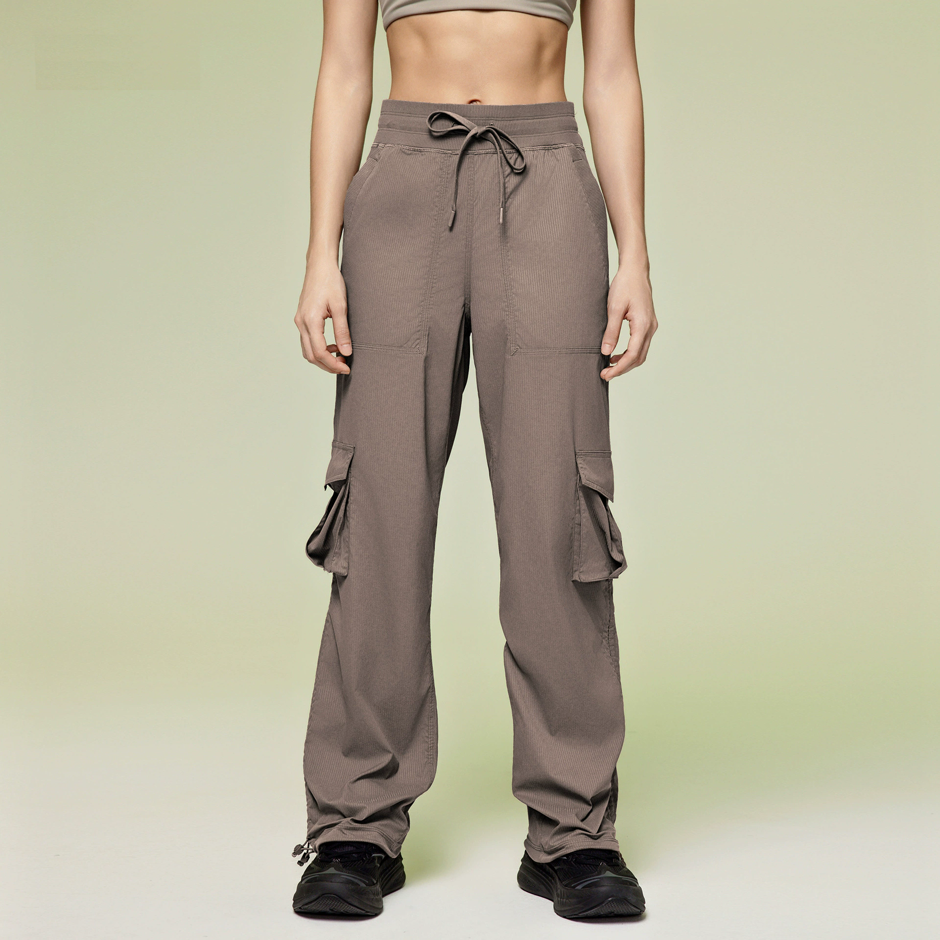 High-Waist Activewear Leggings: back view showing construction, seams and support