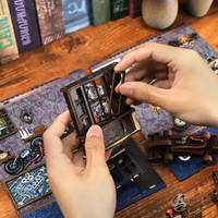 Autohome Kit de Casa de Muñecas de Madera en Miniatura, Escala 1:32, Juego de Bloques de Construcción Educativos