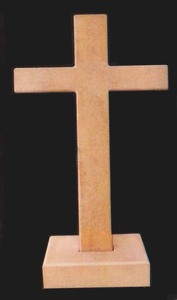 Croix minimaliste en grès, élégante et artisanale, pour la décoration murale ou de jardin, ajoutant une touche simple aux produits de jardin en pierre. - Product Image 2