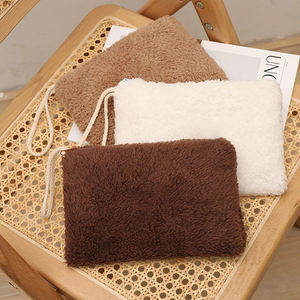 Sac à langer en fourrure Teddy, design <span class=keywords><strong>jeune</strong></span>, produit phare, vente directe usine, pour <span class=keywords><strong>maman</strong></span> et <span class=keywords><strong>jeune</strong></span> <span class=keywords><strong>maman</strong></span>, en nouveaux matériaux, bon prix - Product Image 5