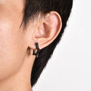 Real U Bijoux <span class=keywords><strong>Viking</strong></span> pour hommes Boucles <span class=keywords><strong>d</strong></span>'oreilles en acier inoxydable en gros pour hommes Bijoux hyperallergéniques Cadeaux Boucles <span class=keywords><strong>d</strong></span>'oreilles créoles étoiles - Product Image 3