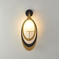 Applique murale en acier inoxydable de luxe léger, design minimaliste post-moderne, style nordique pour chambre, bureau, salon, salle à manger