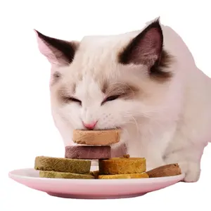 Snack per animali domestici torta di carne liofilizzata cibo per gatti