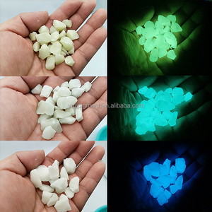 Vente en gros d'usine : Gravier artificiel luminescent en résine <span class=keywords><strong>pour</strong></span> aménagement paysager extérieur, pavage de <span class=keywords><strong>jardin</strong></span> et décoration de voies piétonnes - Product Image 3