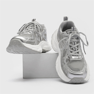 Baskets décontractées unisexes noires à semelle épaisse compensée, respirantes en maille, à lacets, pour la marche, style Dad Shoes - Product Image 3