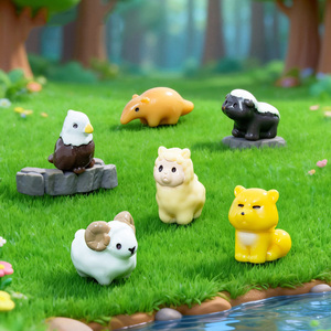 Set di Mini Statuette in Resina di Animali Carini, Ornamenti in Resina per Terrari, Portachiavi e Decorazioni per Giardini delle Fate - Product Image 2