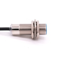 Capteur de proximité inductif longue portée 8 mm M18, 24 VDC NPN