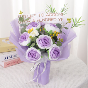 ช่อดอกกุหลาบถักโครเชต์ด้วยมือ ของขวัญวันวาเลนไทน์สุดสร้างสรรค์ ดอกไม้ประดิษฐ์ - Product Image 5