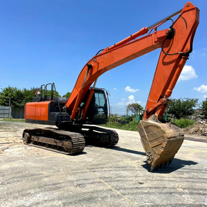 Excavatrice sur chenilles Hitachi Zaxis 210 avec godet de terrassement pour la construction et les travaux de terrassement - Product Image 1