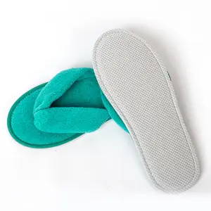 Aangepaste Hotel Wasbare Koraalfluwelen Slippers Hotel Wegwerp Slippers Slippers Anti-Slip Verdikte Spa Massage Slipper