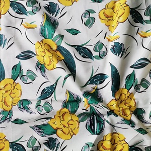 Tissu Popeline Pur Coton Liberty à Motif Floral Imprimé pour Robes, Rideaux, Chemises, Vêtements Bébé/Enfant - Respirant et Personnalisable - Product Image 3