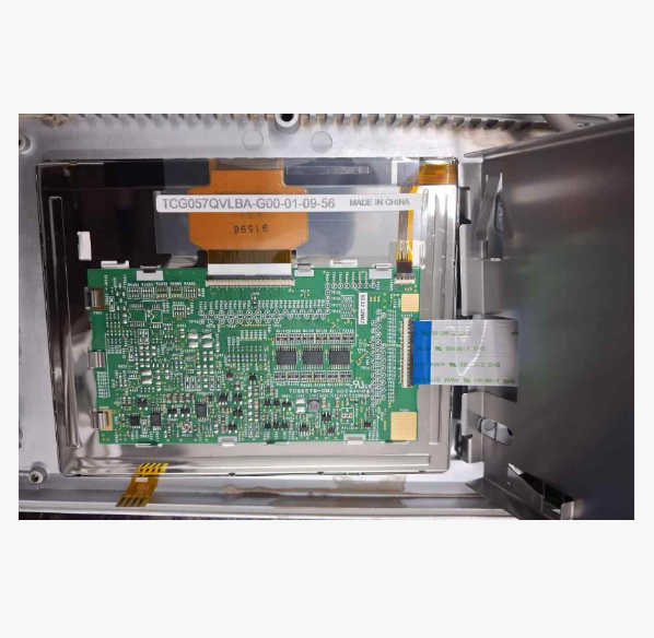 In Stock Brand New Original Pack 5.7" LCD Screen TCG057QVLBA-G00