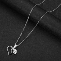 Collar con Colgante de Escalada, Serie Deportiva, Venta al por Mayor en China, Ideal para Amantes de la Montaña, Popular en Europa y Estados Unidos