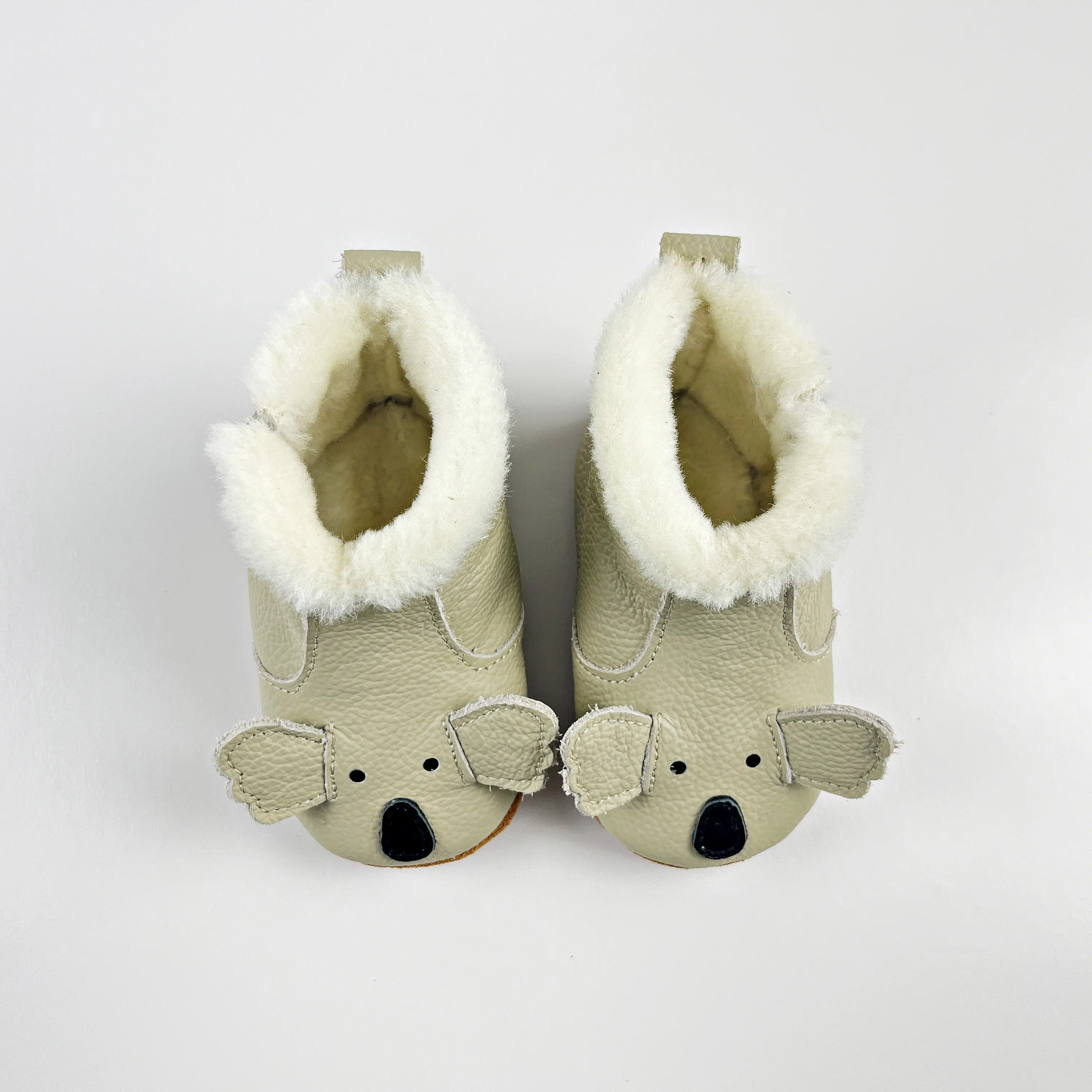 बीडे कारखाने की प्रत्यक्ष बिक्री सुंदर पशु स्टाइल 100% शुद्ध ऊन वाली चमड़े के बच्चे कश्मीरी जूते
