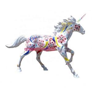 Garden Decoration Lifelike <strong>Resin</strong> <strong>Sculpted</strong> Jumping Horse Statue - Product Image 3