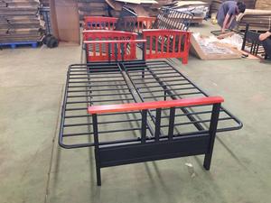 Sofá Cama Futón de Madera y Metal con Brazos, Muebles Desarmables Populares en EE. UU. - Product Image 6