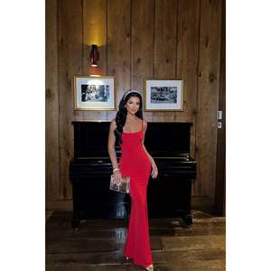 Vestido de Gala Rojo Estilo Sencillo con Tirantes, Corte A Recto, Bordado con Lentejuelas, Corte Imperio, Tallas XS-XL, Opciones de Largo hasta el Suelo y hasta la Rodilla - Product Image 4