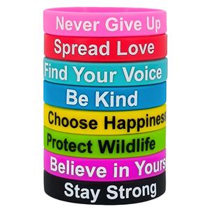 Pulseras motivacionales de silicona, paquete de 8 pulseras coloridas con mensajes inspiradores para hombres y mujeres, decorativas e impermeables - Product Image 5
