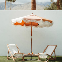 Parasol de plage vintage HH Luxury Boho Patio en macramé Poteau en bois et aluminium Parasol de plage à franges imperméable avec pompon