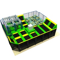 Équipement de parc de trampolines intérieur commercial, trampoline sur mesure avec fosse en mousse pour projet de parc d'attractions