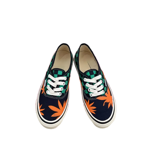 Baskets basses en toile à lacets, motif carreaux verts et feuilles oranges, pour hommes et femmes - Product Image 1