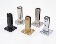 Système de balustrades et mains courantes réglables en acier inoxydable pour terrasses, avec fixation pour écran LED et éclairage LED