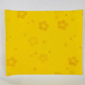 Rollo de Toallitas de Limpieza Perforadas con <span class=keywords><strong>Fondo</strong></span> Amarillo y Diseño Floral Rojo - Product Image 6