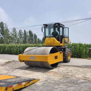 8 Ton Dizel Titreşimli Mini Kompaktör Yol Silindiri Asfalt Silindiri Lastik Tekerlekli Hidrolik Pompa Eaton - Product Image 6