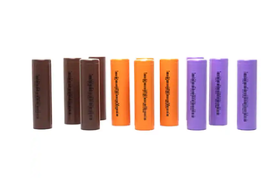 Modèle personnalisé <span class=keywords><strong>18650</strong></span> batterie au lithium rechargeable 2.4V 3.7V 1500mAh 2200mAh utilisation d'un appareil photo et d'un téléphone portable en stock grande remise - Product Image 2