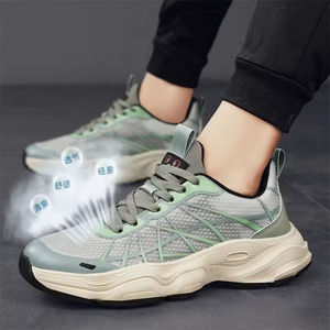 2025 mode respirant maille chaussures de course pour hommes Sports de plein air décontracté marche baskets livraison directe Logo personnalisé - Product Image 2